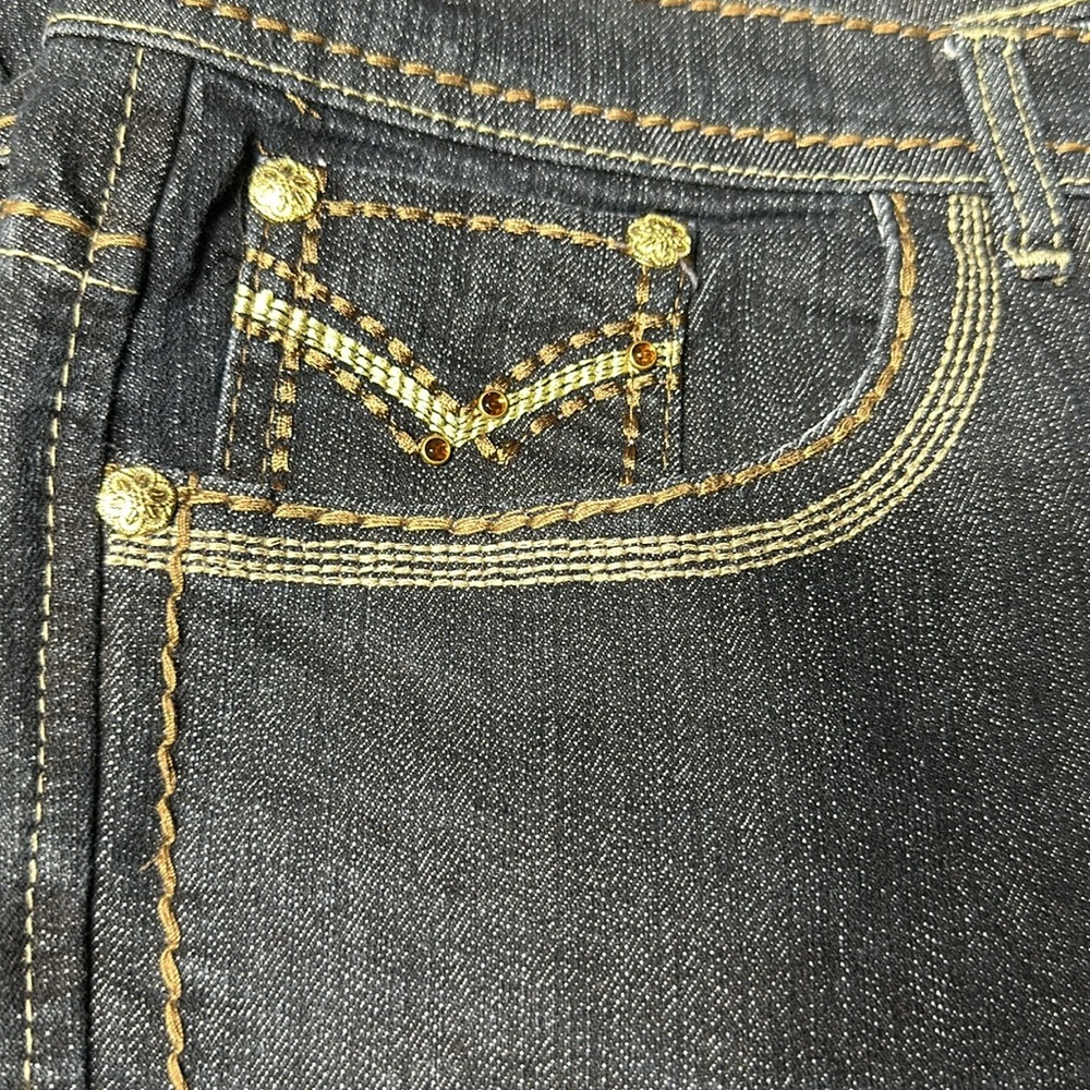 Jeans - Picture 4 of 4